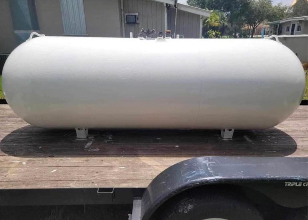 320 Gallon Horizontal Above Ground Propane Tank - ASME(NEW) - Image 5